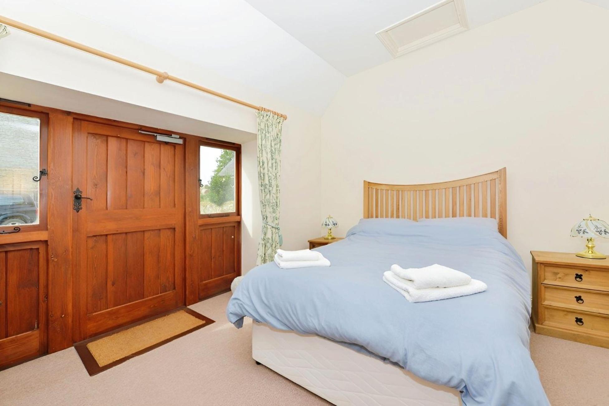 Willows Calbourne Exterior foto